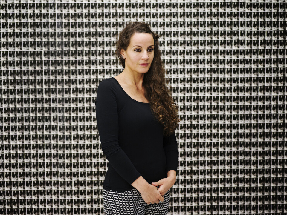 Linda Bournane Engelberth foran utstillingen «Persona» på NoPlace Gallery tidligere i høst. Arkivfoto: Andrea Gjestvang Linda Bournane Engelberth foran utstillingen «Persona» på NoPlace Gallery tidligere i høst. Arkivfoto: Andrea Gjestvang