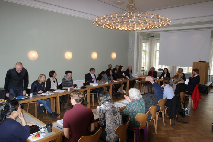 Mange var til stede for å diskutere hvordan mediene på best mulig måte kan dekke barnevernet. Foto: Angelica Hagen Mange var til stede for å diskutere hvordan mediene på best mulig måte kan dekke barnevernet. Foto: Angelica Hagen