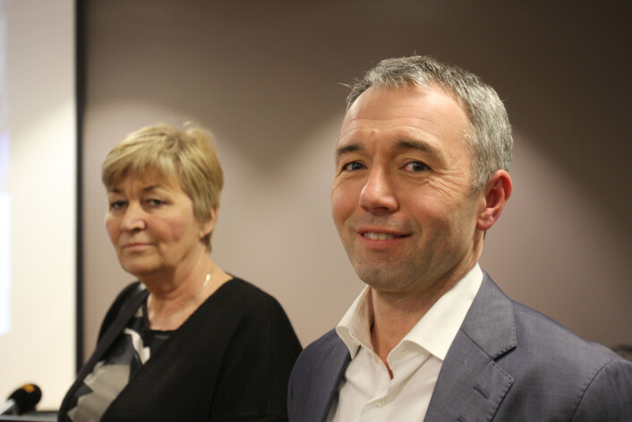 Gerd Kristiansen i LO og André Støylen i Sparebankstiftelsen DNB. foto: Martin Huseby Jensen Gerd Kristiansen i LO og André Støylen i Sparebankstiftelsen DNB. foto: Martin Huseby Jensen
