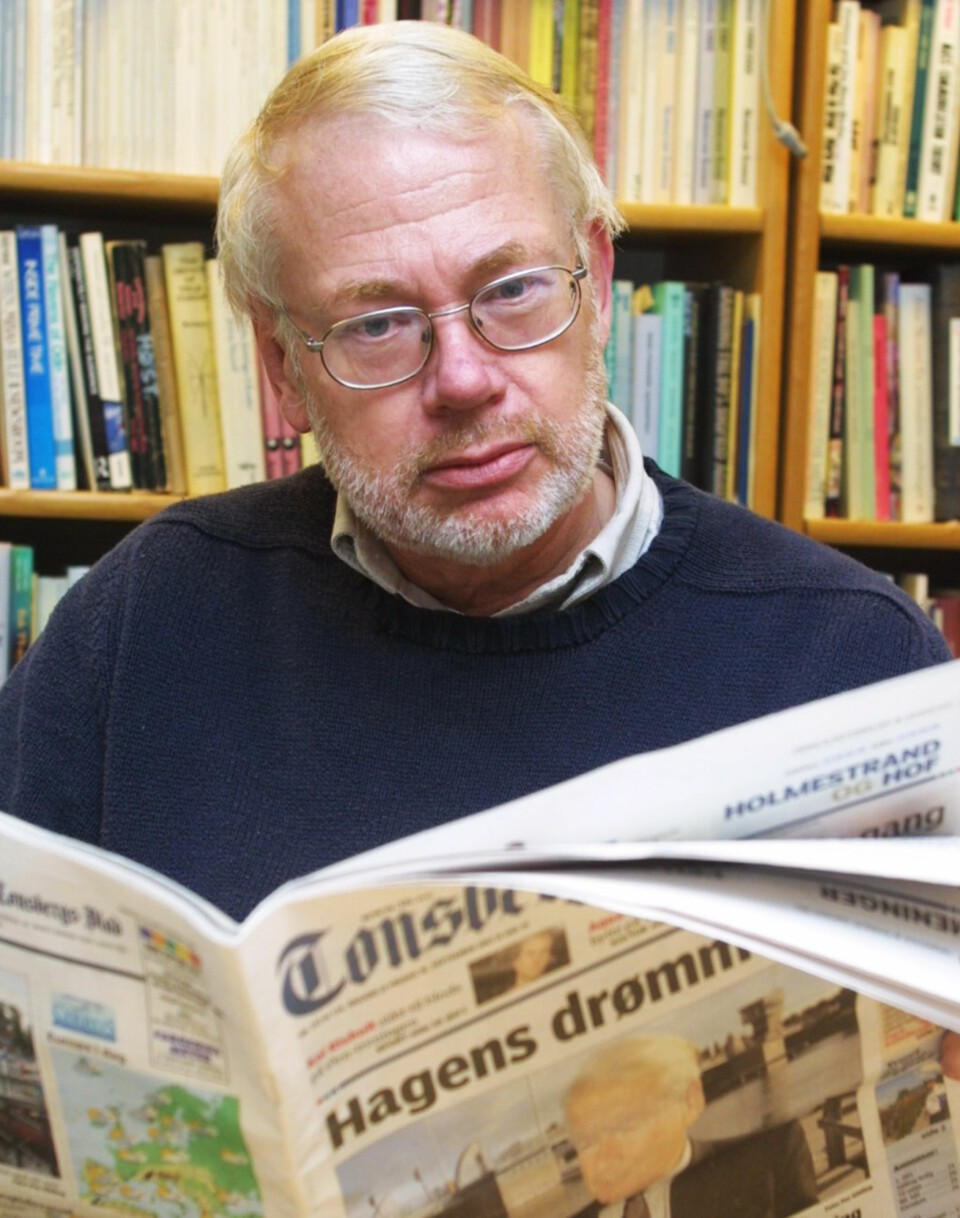 Medieforsker Sigurd Høst er mannen bak derlige avisrapportene.