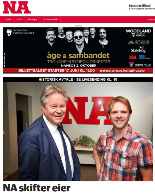 Salget av Namdalsavisa var hovedoppslag på NAs nettutgave mandag<br>formiddag. Bildet på faksimilen viser Arve Løberg (t.v.) i<br>rønder-Avisa og Kim Riseth i Namdalsavisa. Salget av Namdalsavisa var hovedoppslag på NAs nettutgave mandag<br>formiddag. Bildet på faksimilen viser Arve Løberg (t.v.) i<br>rønder-Avisa og Kim Riseth i Namdalsavisa.