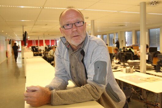 Romerikes Blads redaksjon har vært gjennom en rekke nedbemanningsprosesser de siste<br>rene, og Kay Stenshjemmets stilling på fotoavdelingen blir heller ikke erstattet.<br>Foto: Bjørn Åge Mossin Romerikes Blads redaksjon har vært gjennom en rekke nedbemanningsprosesser de siste<br>rene, og Kay Stenshjemmets stilling på fotoavdelingen blir heller ikke erstattet.<br>Foto: Bjørn Åge Mossin