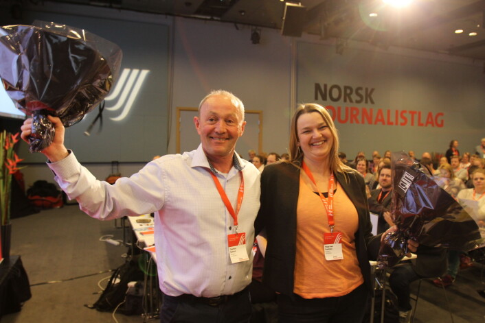 Thomas Spence og Hege Iren Frantzen fikk enstemmig tillit for to nye år som leder og nestleder i Norsk Journalistlag. Foto: Martin Huseby Jensen Thomas Spence og Hege Iren Frantzen fikk enstemmig tillit for to nye år som leder og nestleder i Norsk Journalistlag. Foto: Martin Huseby Jensen