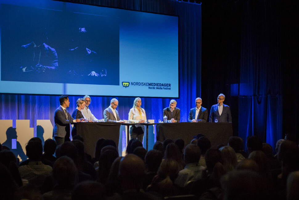 Discoverys Tine Austvoll Jensen (i midten) under Toppmøtet under Nordiske Mediedager 2018. Foto: Kristine Lindebø
