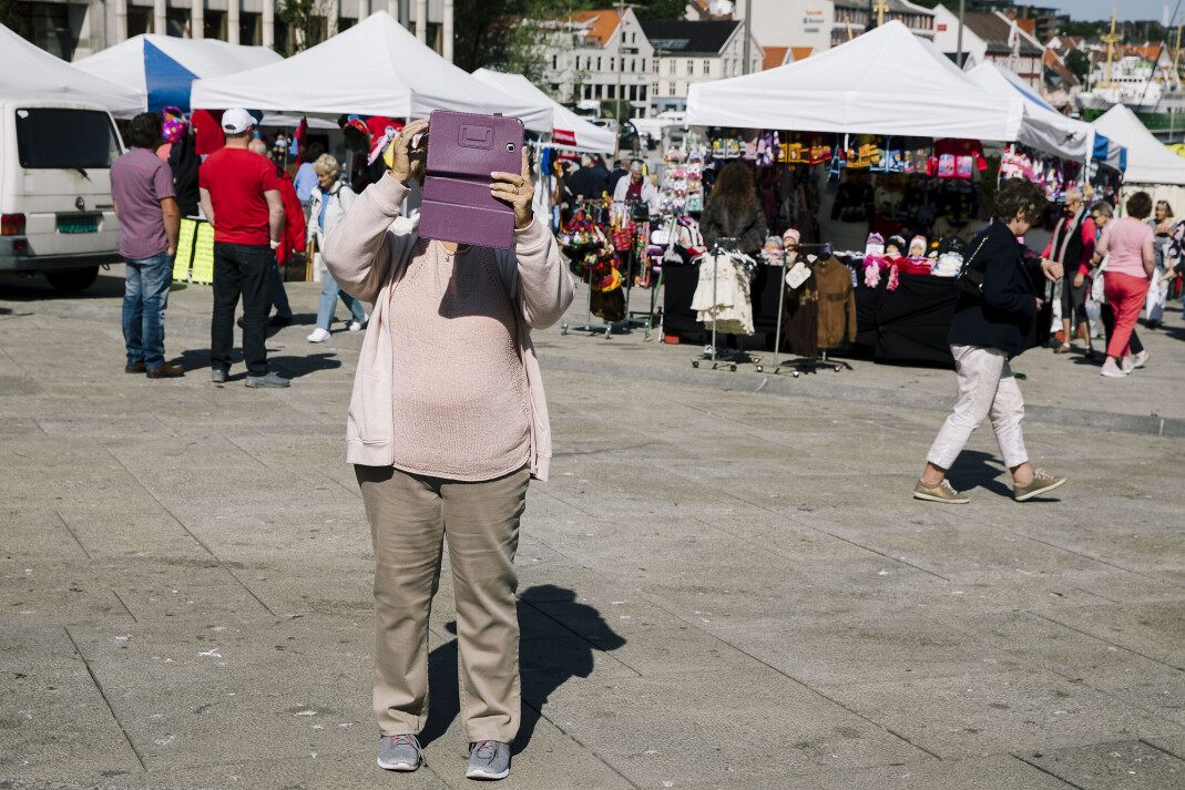 Torget i Stavanger myldrer av turister. Torget i Stavanger myldrer av turister.