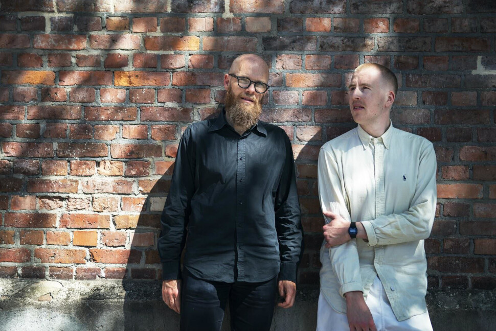 Grunnlegger og direktør i Filt, Anders Elfström (t.v) på Oslo-besøk hos Peter Daatland, grunnlegger av podkastkollektivet Frekvens, i mai. Nå kjøper Filt opp Frekvens og etablerer seg i Norge. Pressefoto: Christian Breidlid