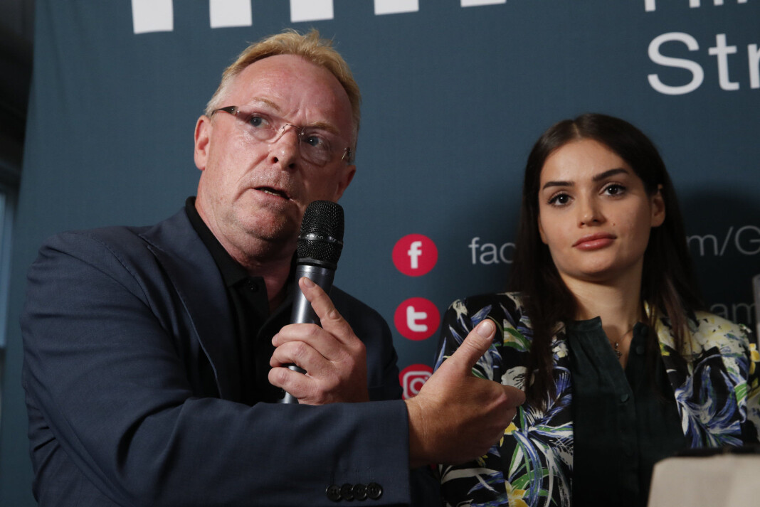 Per Sandberg og Bahareh Letnes møter pressen i Arendal Foto: Terje Pedersen / NTB scanpix Per Sandberg og Bahareh Letnes møter pressen i Arendal Foto: Terje Pedersen / NTB scanpix