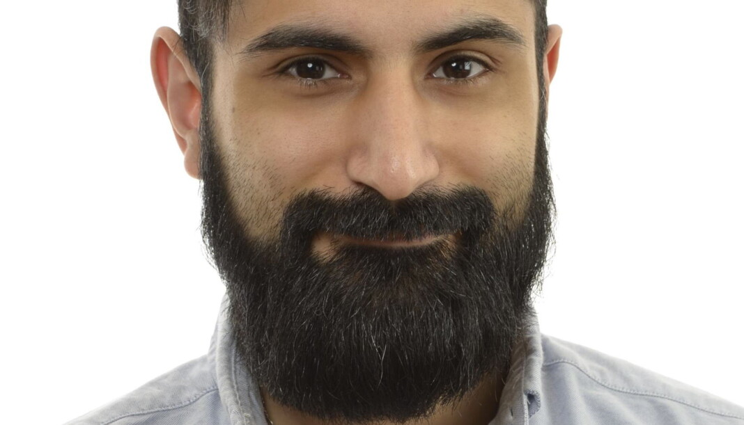 Bildet av den svenske politikeren Hanif Bali med våpen, ble raskt fjernet fra Instagram. Foto: Sveriges Riksdag Bildet av den svenske politikeren Hanif Bali med våpen, ble raskt fjernet fra Instagram. Foto: Sveriges Riksdag