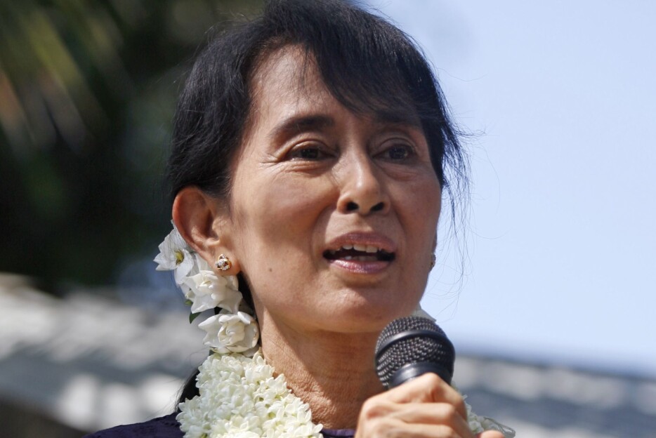 Suu Kyi blir bedt om å løslate Reuters-journalister: Hun skal ha kalt de to for forrædere