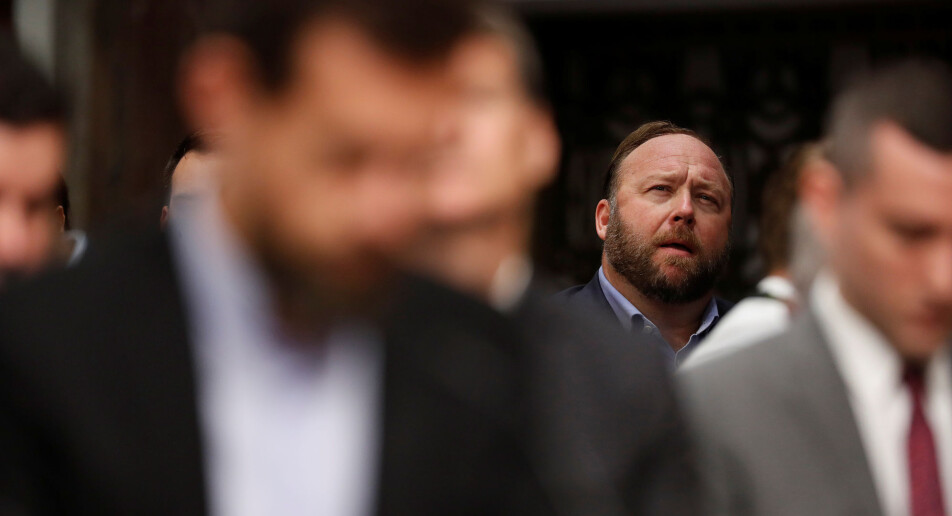 Alex Jones permanent utestengt fra Twitter