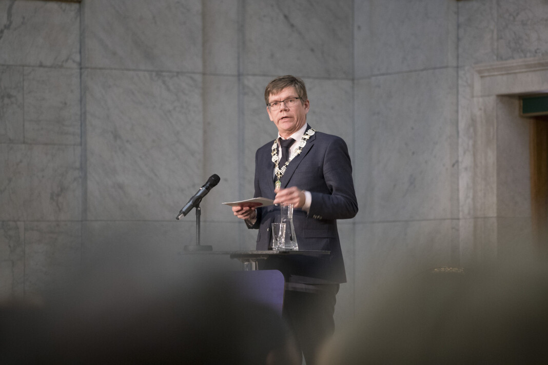 Rektor Svein Stølen ved Universitetet i Oslo vurderer å gå inn i Samarbeid om Khrono, som i dag eies av Oslomet. Foto: Håkon Mosvold Larsen / NTB scanpix Rektor Svein Stølen ved Universitetet i Oslo vurderer å gå inn i Samarbeid om Khrono, som i dag eies av Oslomet. Foto: Håkon Mosvold Larsen / NTB scanpix