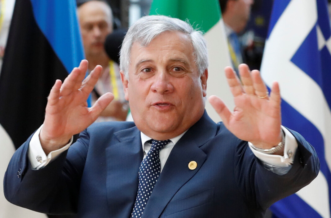 EU-parlamentets president Antonio Tajani på vei inn til en lederkonferanse. Foto: Yves Herman / Reuters / NTB scanpix EU-parlamentets president Antonio Tajani på vei inn til en lederkonferanse. Foto: Yves Herman / Reuters / NTB scanpix