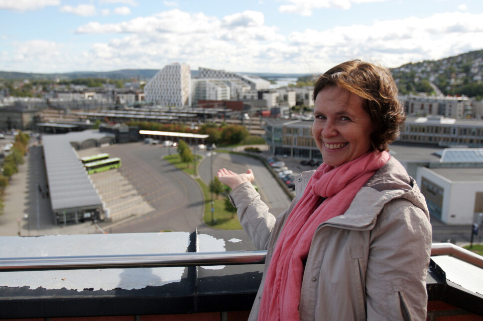 Næringssjef Maria Hoff Aanes i Skedsmo kommune ønsker NRK til bussterminaltomten i Lillestrøm sentrum. Foto: Glenn Slydal Johansen Næringssjef Maria Hoff Aanes i Skedsmo kommune ønsker NRK til bussterminaltomten i Lillestrøm sentrum. Foto: Glenn Slydal Johansen