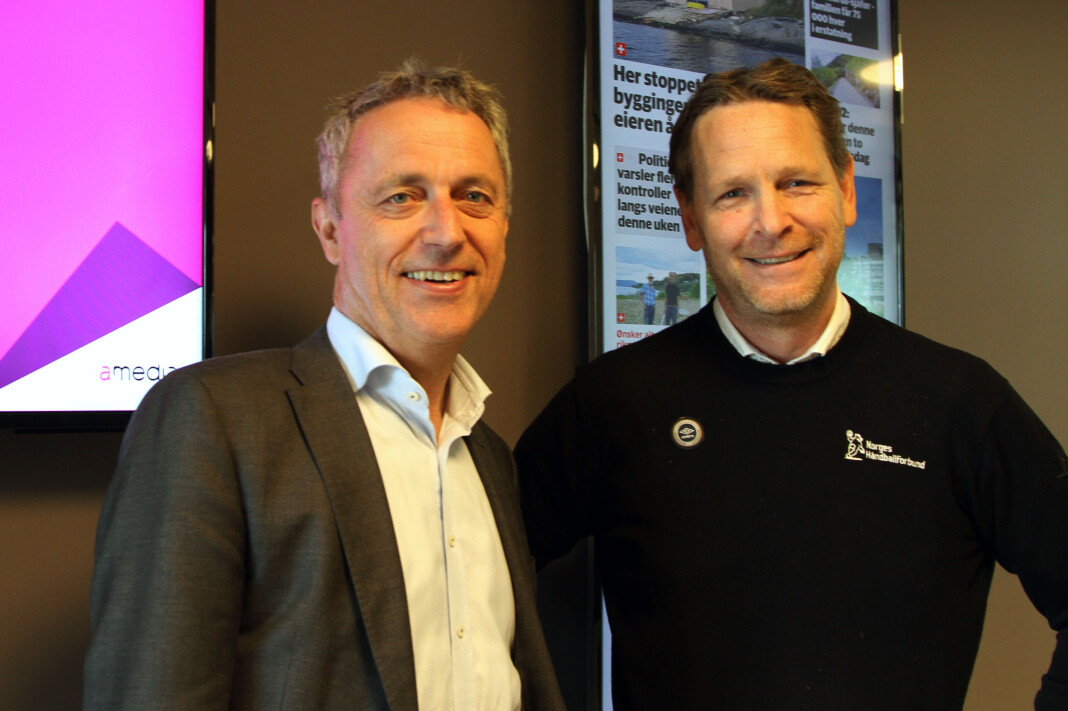 Konsernsjef Are Stokstad, Amedia og generalsekretær Erik Langerud, Norges Håndballforbund. Begge er svært fornøyde med avtalen som er inngått. Foto: Amedia Konsernsjef Are Stokstad, Amedia og generalsekretær Erik Langerud, Norges Håndballforbund. Begge er svært fornøyde med avtalen som er inngått. Foto: Amedia