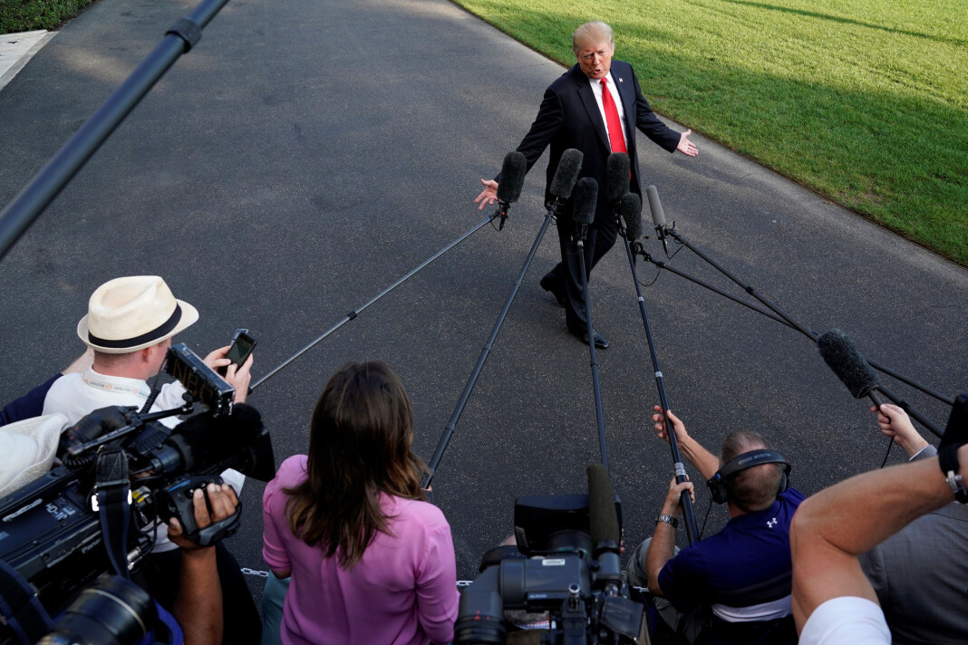 President Donald Trump ble mandag spurt av pressen om hva han tenkte om Khashoggi-saken. Foto: Jonathan Ernst / Reuters / NTB scanpix President Donald Trump ble mandag spurt av pressen om hva han tenkte om Khashoggi-saken. Foto: Jonathan Ernst / Reuters / NTB scanpix