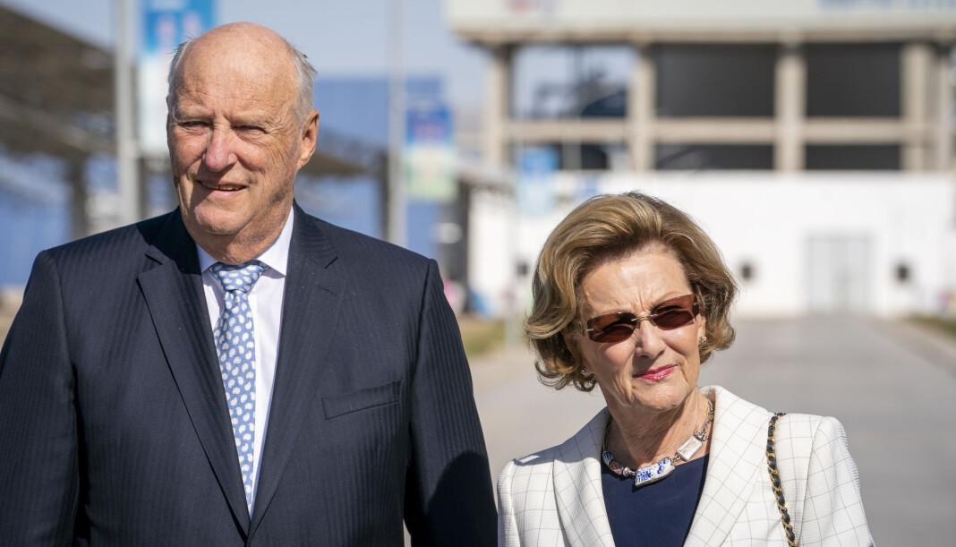 Kong Harald og dronning Sonja er på et ni dager langt statsbesøk i Kina. Foto: Heiko Junge / NTB scanpix Kong Harald og dronning Sonja er på et ni dager langt statsbesøk i Kina. Foto: Heiko Junge / NTB scanpix