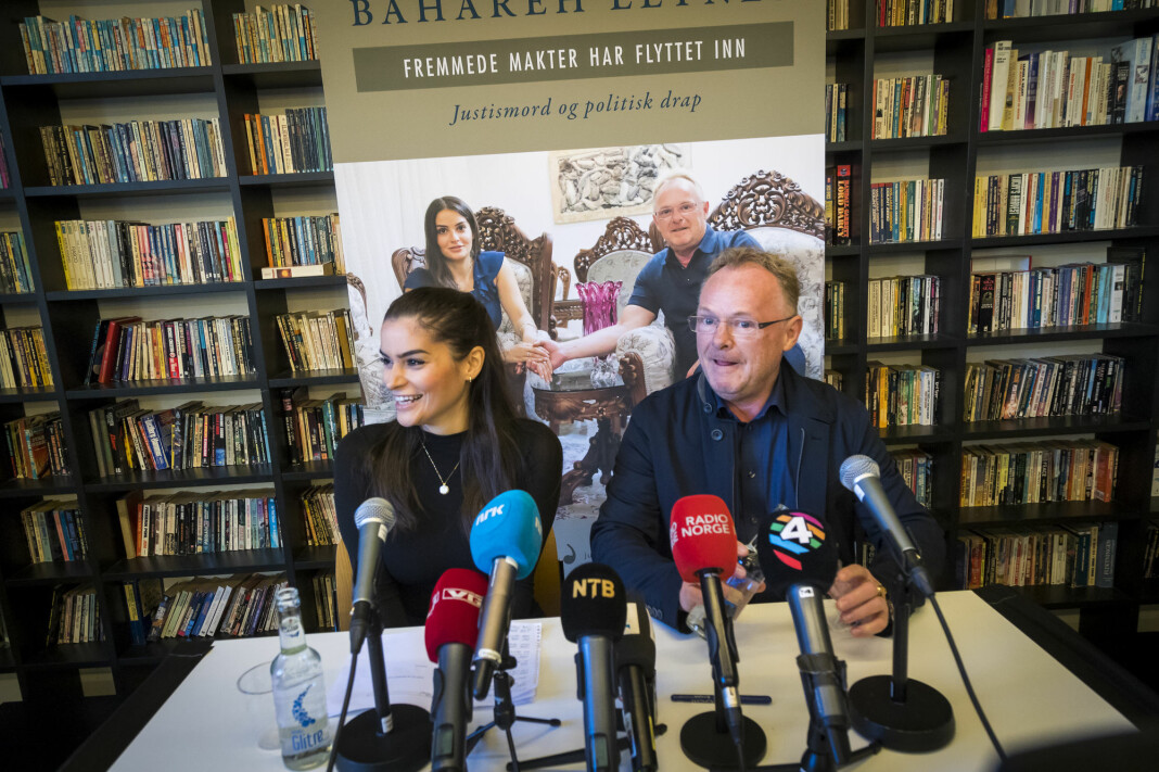 Per Sandberg og Bahareh Letnes lanserte boken «Fremmede makter har flyttet inn» på Litteraturhuset i Oslo mandag. Foto: Heiko Junge / NTB scanpix.