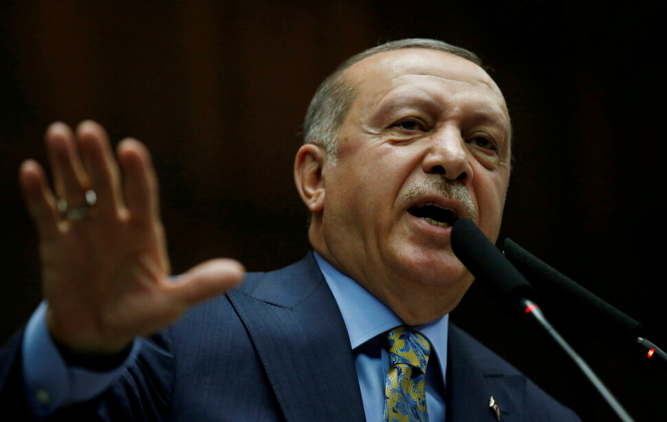 Tyrkias president Recep Tayyip Erdogan sier opptak knyttet til drapet på Jamal Khashoggi er blitt delt med USA, Saudi-Arabia, Storbritannia og flere andre land. Foto: Tumay Berkin / Reuters / NTB scanpix