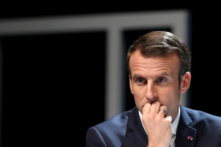 Frankrikes president Emmanuel Macron har gått til kamp mot det han mener er russisk propaganda og falske nyheter på sosiale medier. Foto: Reuters / NTB scanpix