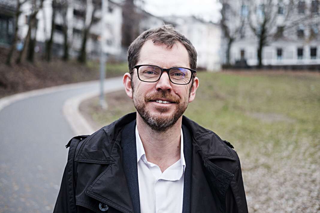 – Vi jobber nå med smittesporing sammen med bydelsoverlege og smittesporingsteamet, sier Vårt Land-sjef Bjørn Kristoffer Bore. – Vi jobber nå med smittesporing sammen med bydelsoverlege og smittesporingsteamet, sier Vårt Land-sjef Bjørn Kristoffer Bore.