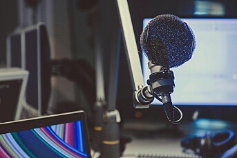 Medietilsynet varsler sanksjoner mot tre lokalradioer. Kan i verste fall miste konsesjonen