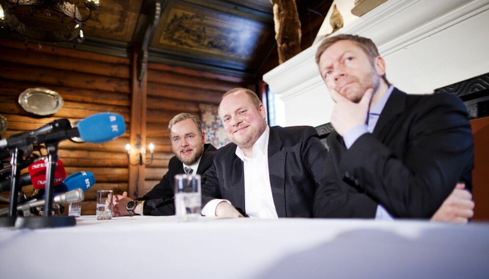 Tore Sagen (t.v) er en av de NRK-ansatte som skal få podkasten sin på Spotify. Her med resten av Radioresepsjonen.