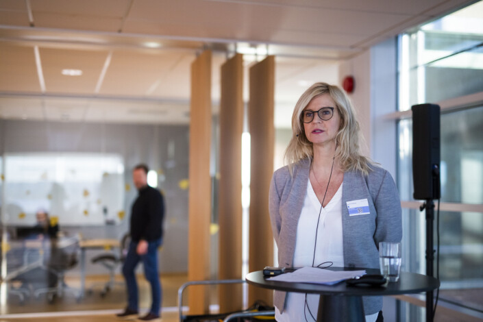 Nyhetsredaktør Karianne Solbrække i TV 2 Nyhetskanalen. Nyhetsredaktør Karianne Solbrække i TV 2 Nyhetskanalen.