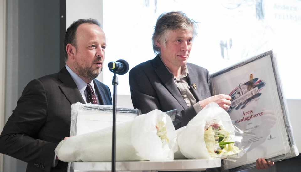 Frithjof Jacobsen (t.v) her sammen med Anders Giæver da de mottok pris fra Oslo redaktørforening i 2018. Foto: Håkon Mosvold Larsen/NTB Scanpix