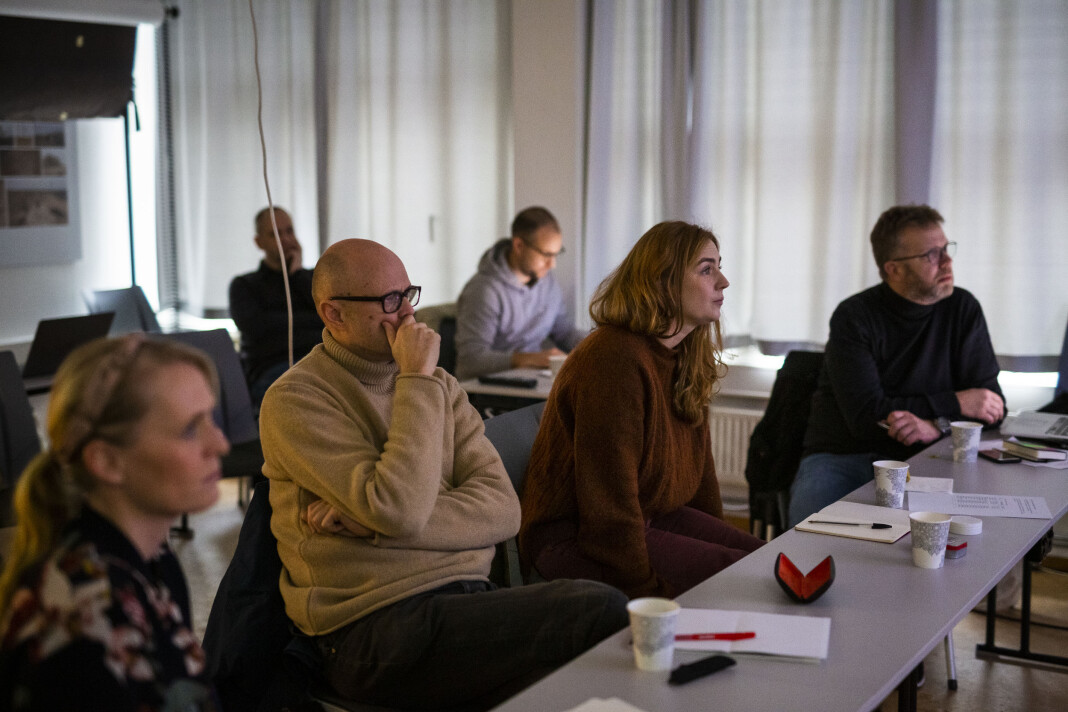 Fotojuryen i Årets bilde 2018. Fra venstre Sigrid Nygaard i danske Dagbladet Information, Eirik Brekke i Bergens Tidende, frilansfotograf Line Ørnes Søndergaard og frilansfotograf i Sverige, Lars Darreberg. Foto: Kristine Lindebø Fotojuryen i Årets bilde 2018. Fra venstre Sigrid Nygaard i danske Dagbladet Information, Eirik Brekke i Bergens Tidende, frilansfotograf Line Ørnes Søndergaard og frilansfotograf i Sverige, Lars Darreberg. Foto: Kristine Lindebø