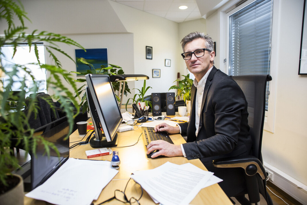 Direktør Bjørn Erik Thon i Datatilsynet er ikke begeistret over at myndighetene vil masseovervåke aktiviteten til nordmenn på nettet. Foto: Mariam Butt / NTB scanpix Direktør Bjørn Erik Thon i Datatilsynet er ikke begeistret over at myndighetene vil masseovervåke aktiviteten til nordmenn på nettet. Foto: Mariam Butt / NTB scanpix