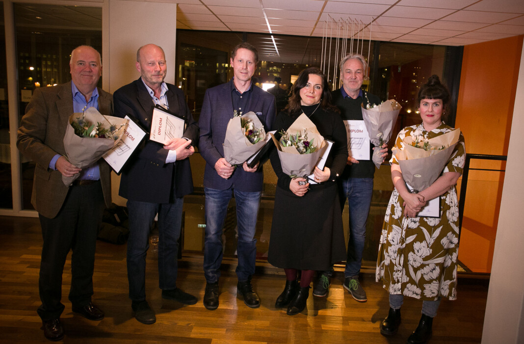 Prisvinnere i Vestfold: Fra venstre Sigmund Kydland (på vegne av Kirvil Håberg), Morten Wang, Henrik Ulrichsen, Emira Holmøy, Jan Henrik Aubert (på vegne av John-André Samuelsen) og Siw Nakken. Prisvinnere i Vestfold: Fra venstre Sigmund Kydland (på vegne av Kirvil Håberg), Morten Wang, Henrik Ulrichsen, Emira Holmøy, Jan Henrik Aubert (på vegne av John-André Samuelsen) og Siw Nakken.