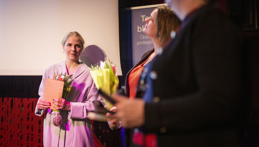 Therese Alice Sanne er én av de to siste stipendmottakerne Karina Jensens minnefond. Den andre, Monica Strømdahl, var ikke til stede under utdelinga. Foto: Kristine Lindebø Therese Alice Sanne er én av de to siste stipendmottakerne Karina Jensens minnefond. Den andre, Monica Strømdahl, var ikke til stede under utdelinga. Foto: Kristine Lindebø