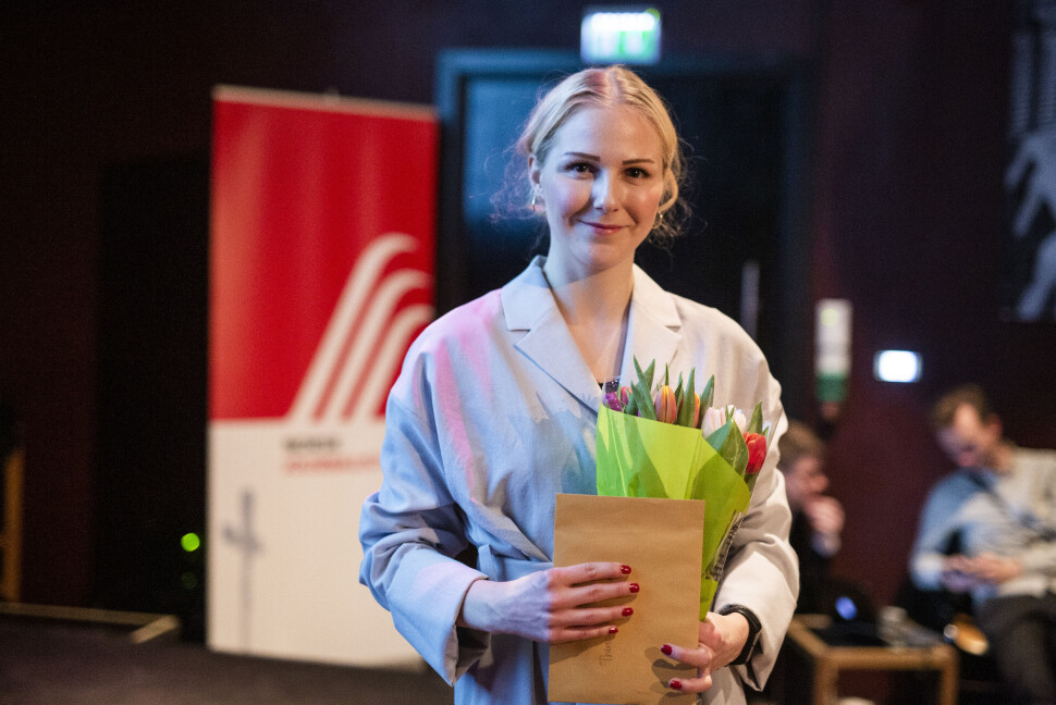 Her er Therese Alice Sanne fra Årets bilde i år, hvor hun fikk 50.000 kroner fra Karina Jensens minnefond. Hun vant også 1. pris i åpen klasse for et fotoprosjekt om psykisk helse. Her er Therese Alice Sanne fra Årets bilde i år, hvor hun fikk 50.000 kroner fra Karina Jensens minnefond. Hun vant også 1. pris i åpen klasse for et fotoprosjekt om psykisk helse.