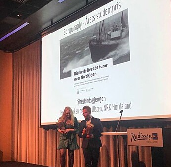 Vilde Ulsten og Henrik Hauken fikk studentprisen. Foto: Bergen Journalistlag Vilde Ulsten og Henrik Hauken fikk studentprisen. Foto: Bergen Journalistlag