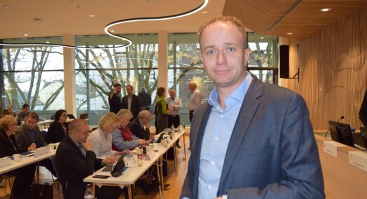 Frp-politiker ba fylkesordføreren sørge for at Gjengangeren får forklart hvordan politisk saksbehandling fungerer Frp-politiker ba fylkesordføreren sørge for at Gjengangeren får forklart hvordan politisk saksbehandling fungerer