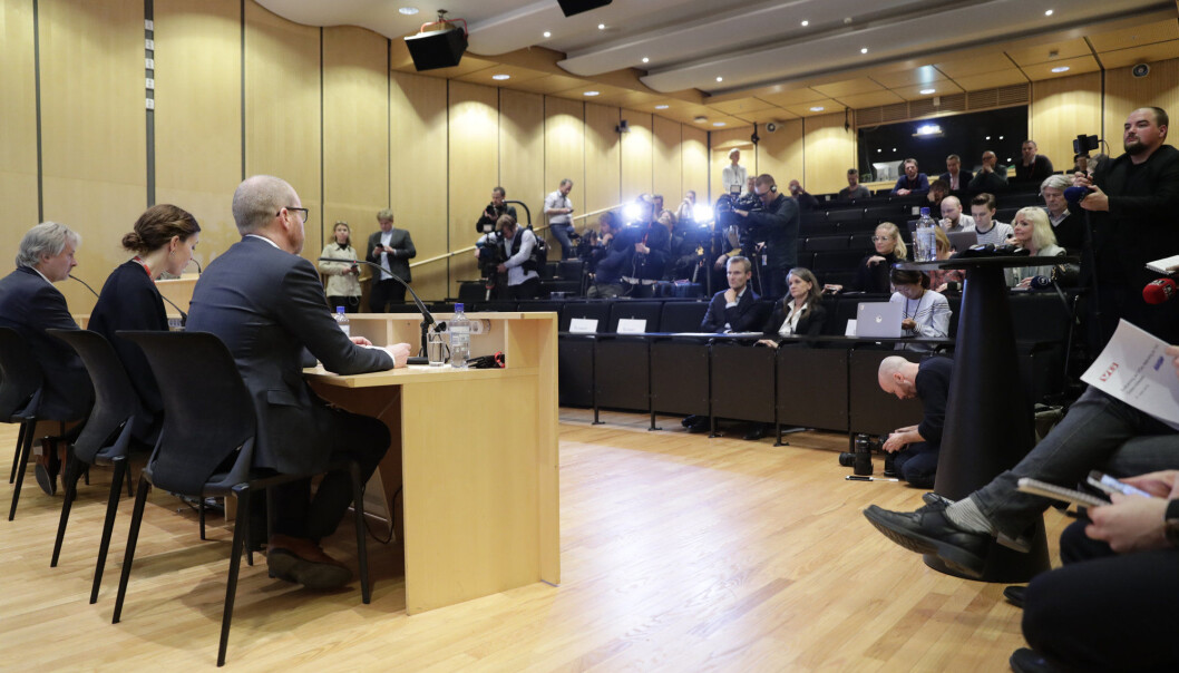 Et stort pressekorps fulgte framlegging av VGs interne granskningsrapport onsdag kveld. Foto: NTB scanpix Et stort pressekorps fulgte framlegging av VGs interne granskningsrapport onsdag kveld. Foto: NTB scanpix
