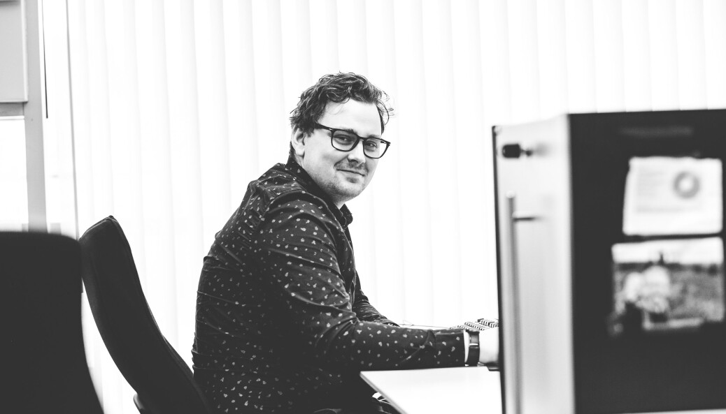 Etter noen få måneder i Nationen-huset, sikret Jon-Fredrik Klausen seg fast jobb. Foto: Privat Etter noen få måneder i Nationen-huset, sikret Jon-Fredrik Klausen seg fast jobb. Foto: Privat