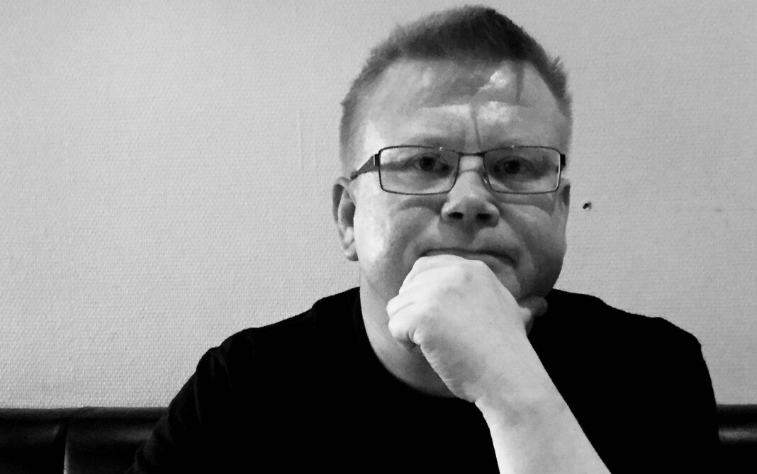 Bjørn Arne Johansen er journalist i iFinnmark og beskriver seg selv som en nysgjerrig journalist, men også en gretten halvgammel gubbe. Foto: Frøydis Urbye Bjørn Arne Johansen er journalist i iFinnmark og beskriver seg selv som en nysgjerrig journalist, men også en gretten halvgammel gubbe. Foto: Frøydis Urbye
