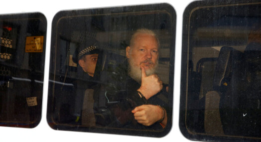 NJ tar avstand fra spion-anklagene mot Assange