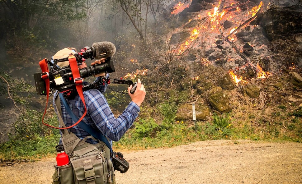«Dette er fra brannen i Paradise, nord for Sacramento i California, i fjor høst. Anders Magnus og jeg dro dit og jaktet på brannen som hadde ødelagt hele byen med 25.000 mennesker,» skriver Lars Os om bildet. Foto: Privat