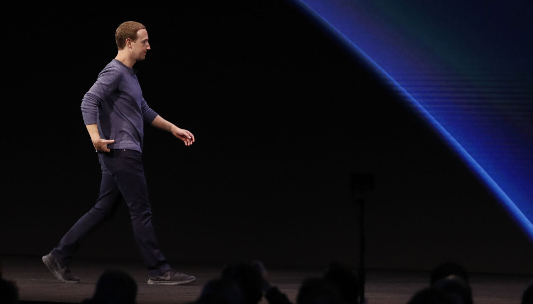 Facebook og Facebook-sjef Mark Zuckerberg skal ha stengt ned en rekke falske kontoer i Italia. Foto: Reuters / NTB scanpix Facebook og Facebook-sjef Mark Zuckerberg skal ha stengt ned en rekke falske kontoer i Italia. Foto: Reuters / NTB scanpix