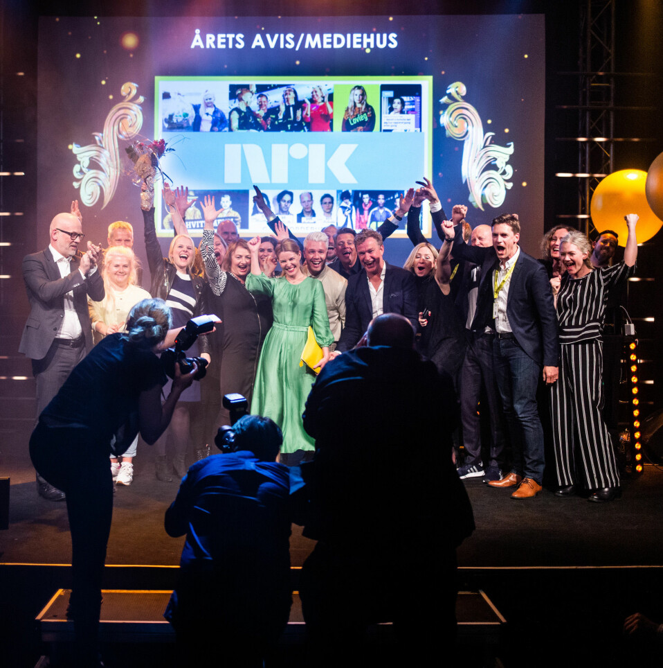 NRK-gjengen jubler for å ha blitt kåret til «Årets mediehus». Foto: Eskil Wie Furunes
