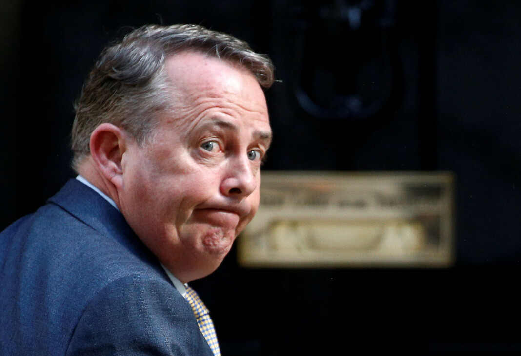 Handelsminister Liam Fox sier at han mistenker at gjerningspersonen enten er medlem av den britiske politiske klassen eller ansatt i embetsverket. Foto: Henry Nicholls / Reuters / NTB scanpix Handelsminister Liam Fox sier at han mistenker at gjerningspersonen enten er medlem av den britiske politiske klassen eller ansatt i embetsverket. Foto: Henry Nicholls / Reuters / NTB scanpix