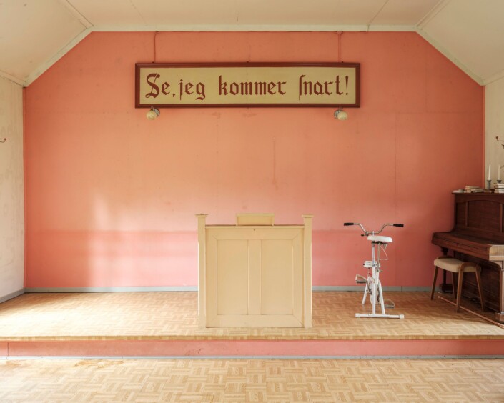 «Sjå eg kjem snart» har reist rundt i Norge, og skal nå stilles ut i Arendal. Foto: Erlend Berge «Sjå eg kjem snart» har reist rundt i Norge, og skal nå stilles ut i Arendal. Foto: Erlend Berge