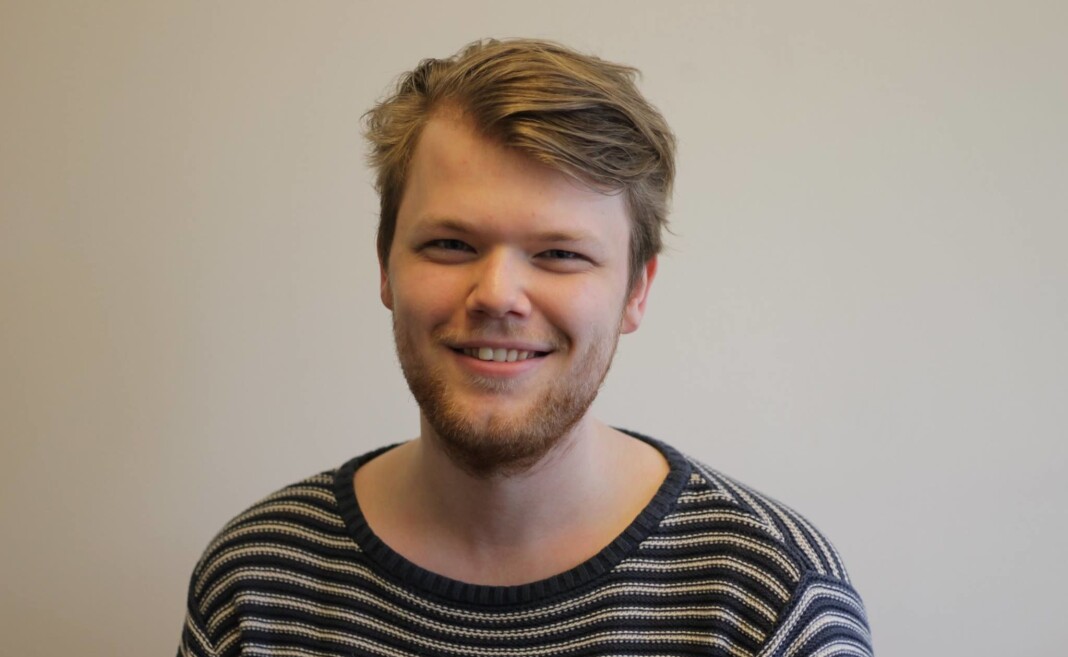 Bergenseren Tarjei Elias Valle Kvamme (24) er Studentradioen i
Bergens nye sjef. Foto: Michelle Daae / Studentradioen i Bergen Bergenseren Tarjei Elias Valle Kvamme (24) er Studentradioen i
Bergens nye sjef. Foto: Michelle Daae / Studentradioen i Bergen