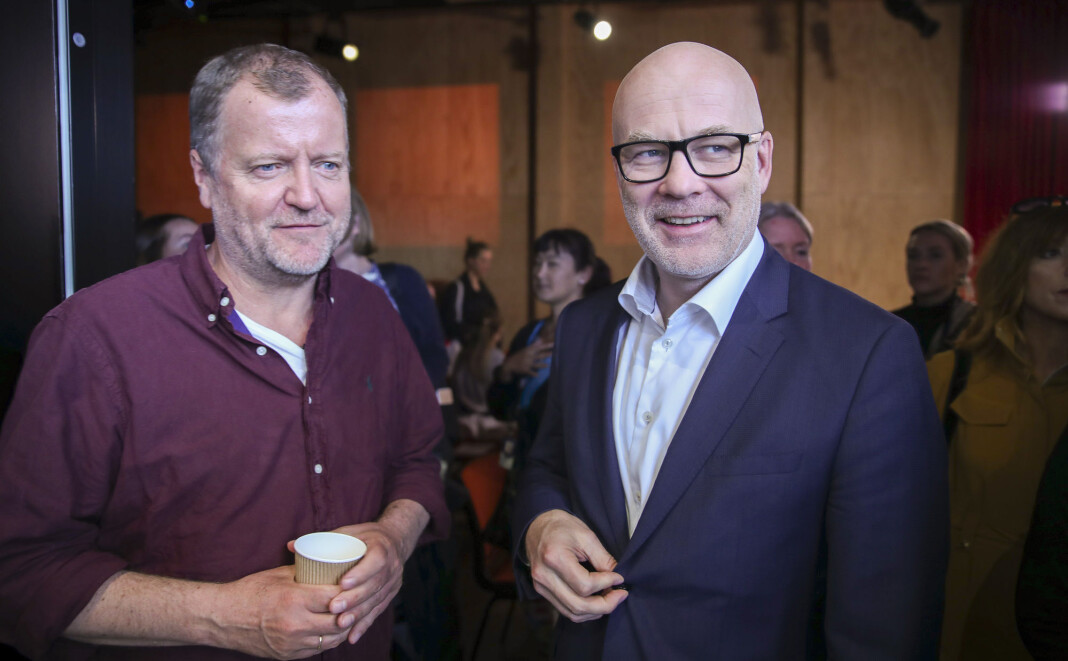 Underholdningsredaktør Charlo Halvorsen og kringkastingssjef Thor Gjermund Eriksen på NRKs høstslipp i juni. Siden har de begge vært gjenstand for hard kritikk etter et innslag i satireprogrammet Satiriks. Foto: Vidar Ruud / NTB scanpix Underholdningsredaktør Charlo Halvorsen og kringkastingssjef Thor Gjermund Eriksen på NRKs høstslipp i juni. Siden har de begge vært gjenstand for hard kritikk etter et innslag i satireprogrammet Satiriks. Foto: Vidar Ruud / NTB scanpix