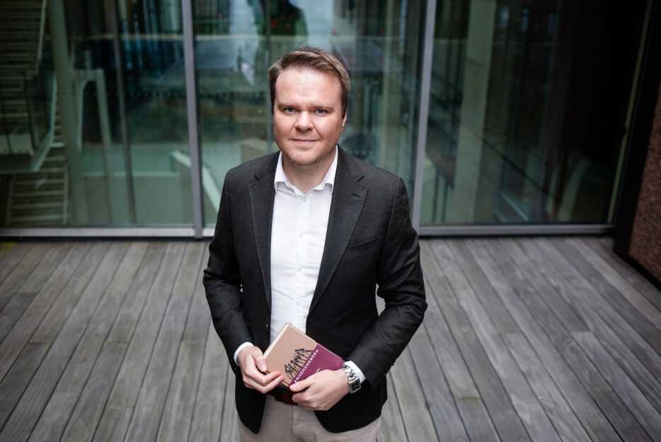 I en krise er journalistene din fiende, mener Ove Vanebo