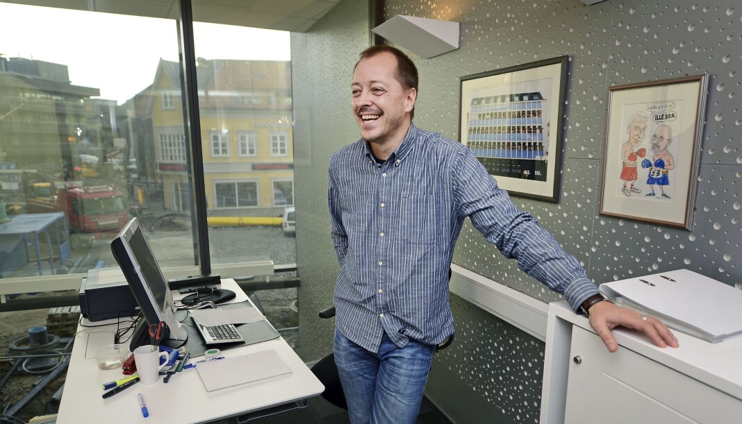 Etter at dette bildet ble tatt, har René Svendsen fått ny utsikt. 4. august startet han som nyhetsredaktør i Nettavisen. Geir A. Carlsson / Fredriksstad Blad Etter at dette bildet ble tatt, har René Svendsen fått ny utsikt. 4. august startet han som nyhetsredaktør i Nettavisen. Geir A. Carlsson / Fredriksstad Blad