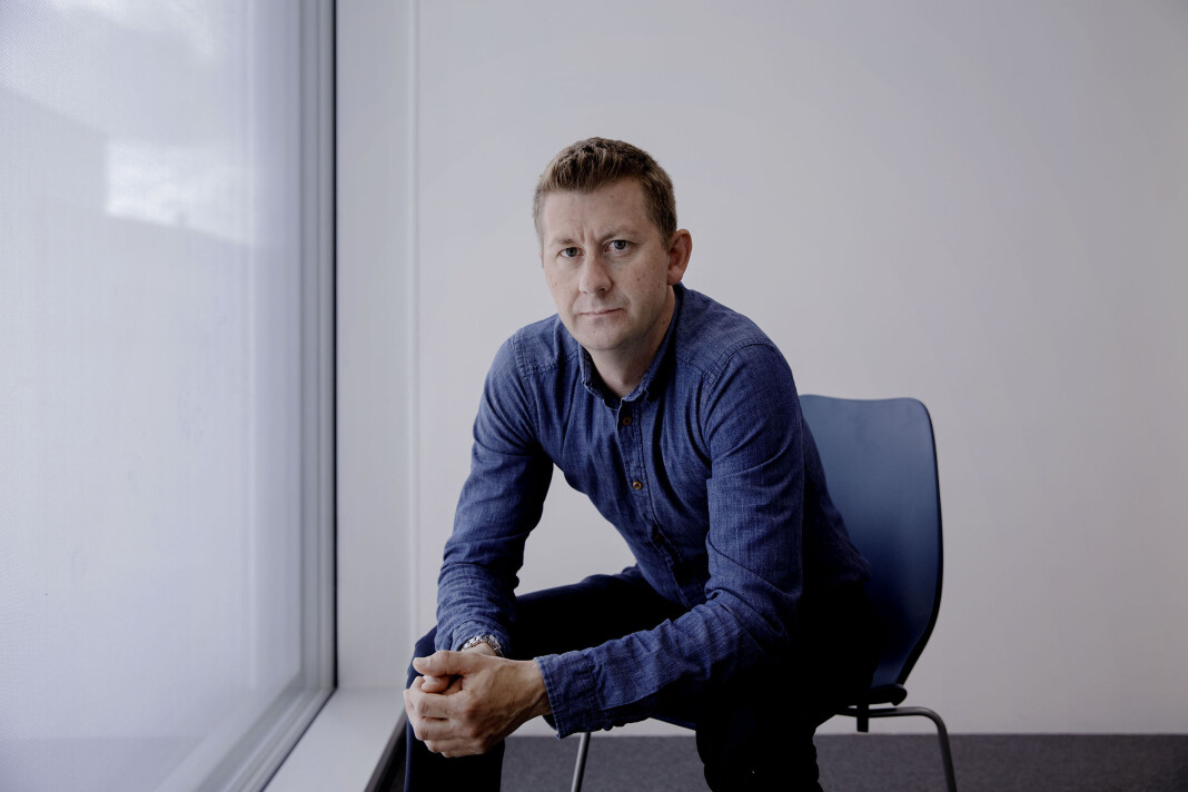 Fotograf Paul S. Amundsen bor og jobber i Bergen. Hver morgen må han innom norske og utenlandske medier for å se om han bør dra et sted. Foto: Paul S. Amundsen Fotograf Paul S. Amundsen bor og jobber i Bergen. Hver morgen må han innom norske og utenlandske medier for å se om han bør dra et sted. Foto: Paul S. Amundsen