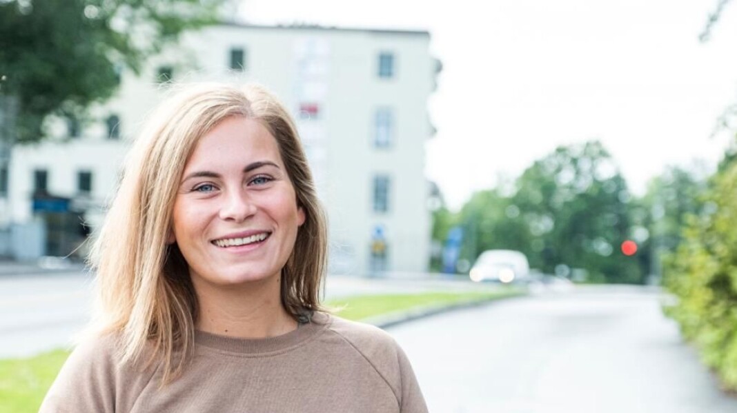 Anniken Wathne (25) har fått fast jobb som journalist i Varden. Foto: Fredrik Pedersen / Varden Anniken Wathne (25) har fått fast jobb som journalist i Varden. Foto: Fredrik Pedersen / Varden